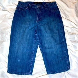 Gloria Vanderbilt Shorts